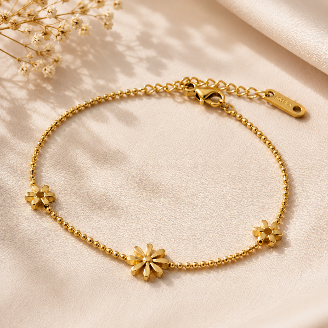Gold Daisy Charm Bracelet
