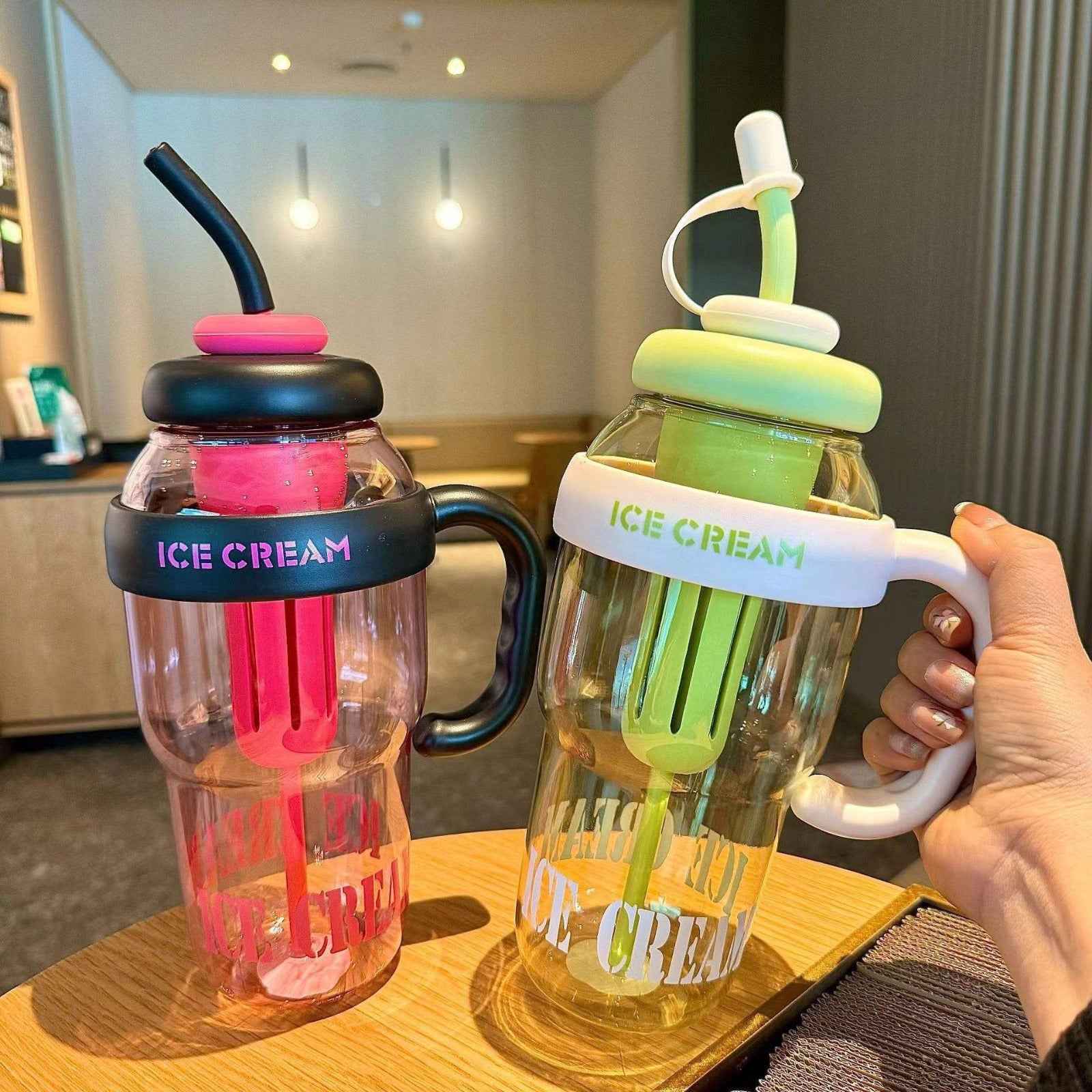 1300 ml Ice Cream Cup Tumbler With Straw