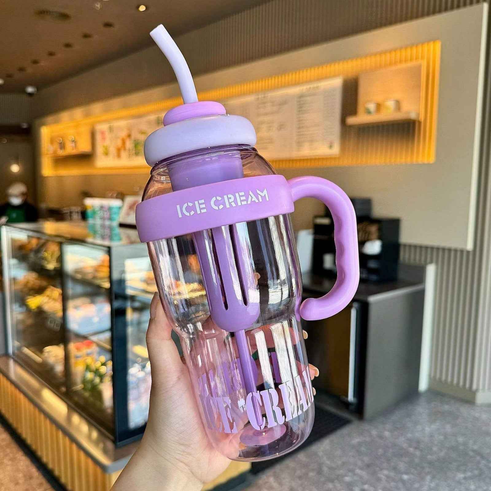 1300 ml Ice Cream Cup Tumbler With Straw
