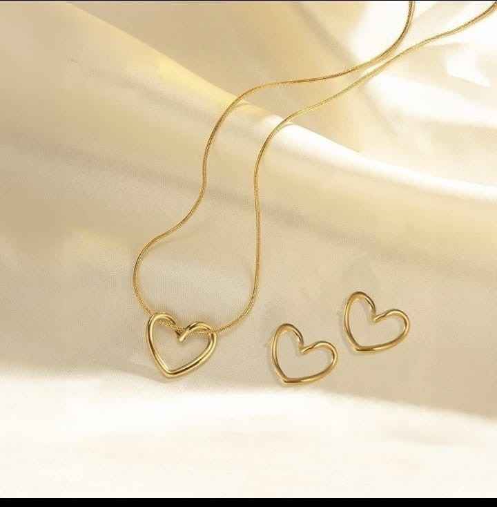 Heart Necklace & Earrings Set for Her