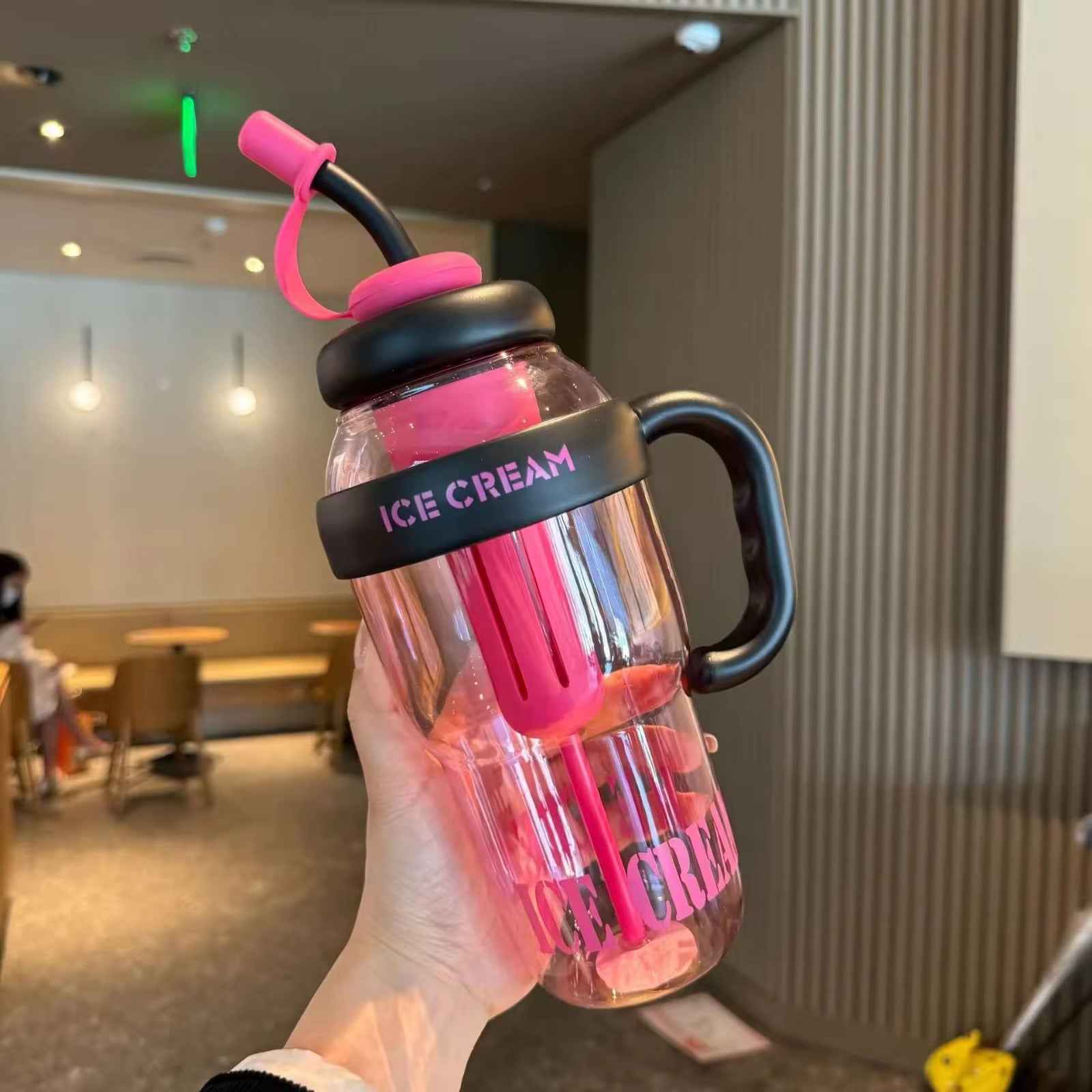 1300 ml Ice Cream Cup Tumbler With Straw